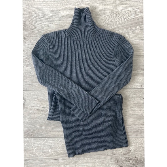 ZARA Turtleneck Sweater Dress - Picture 2 of 5